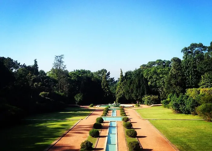 Tanger - Foz, Serralves & 民宿