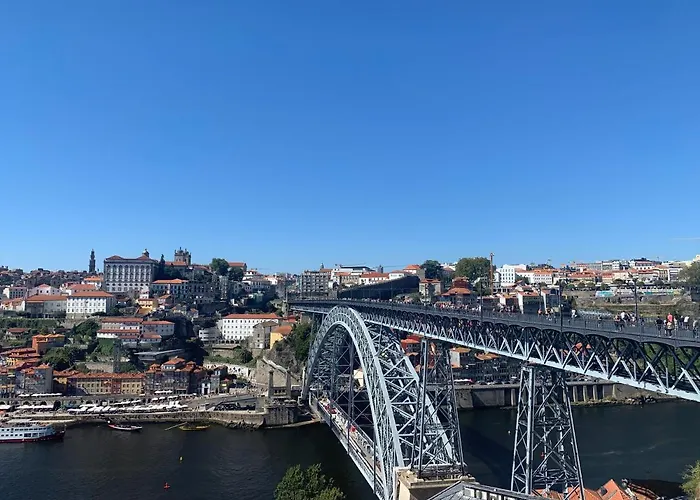 Tanger - Foz, Serralves & *