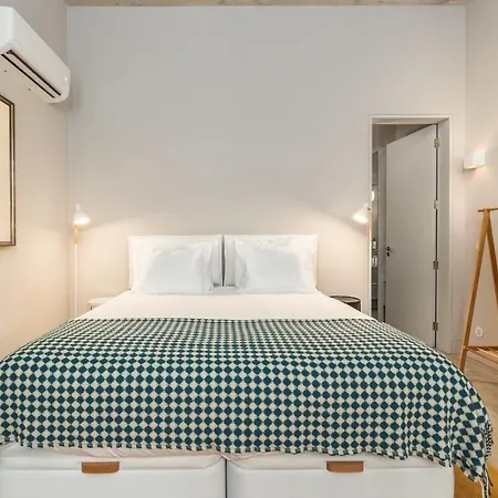 Tanger - Foz, Serralves & * Порту