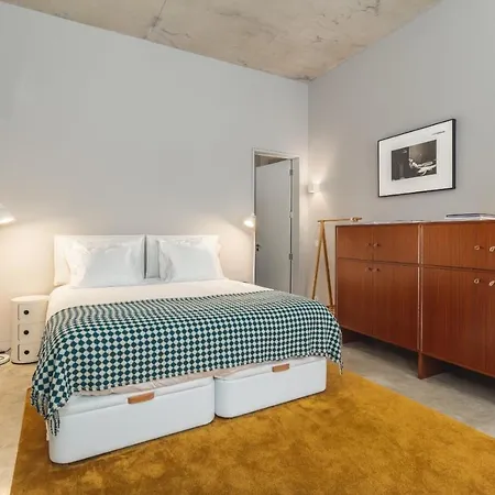 Tanger - Foz, Serralves & Homestay Porto